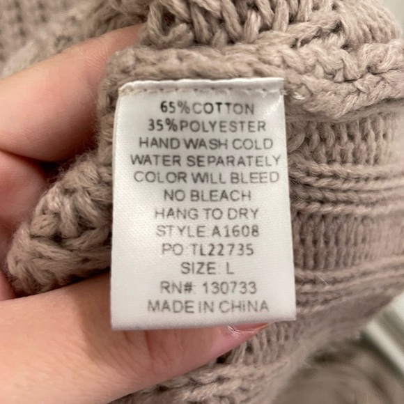 Umgee Oversized Mauve Cowl Neck Off the Shoulders Comfort Sweater Size Large - Picture 6 of 6